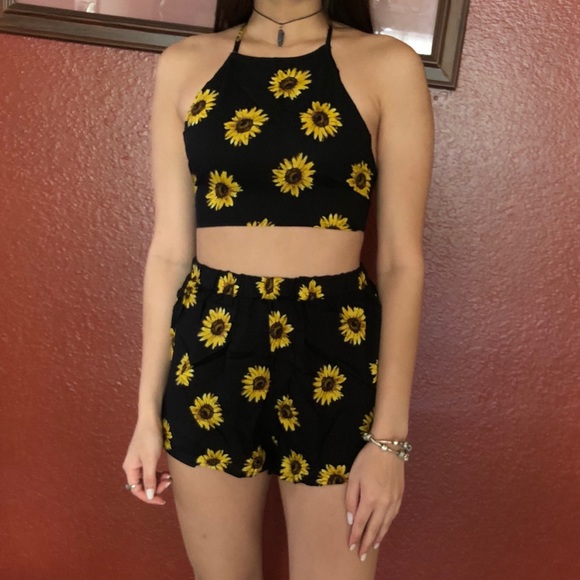 Other - Sunflower 2 piece set